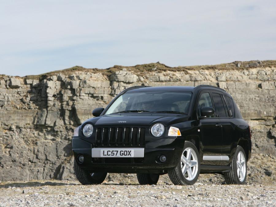  Jeep Compass 2007 года  (UK) (фото 12 из 20)